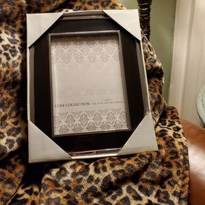 ❤Luxe Collection Photo Frame 5x7, New with tags❤
